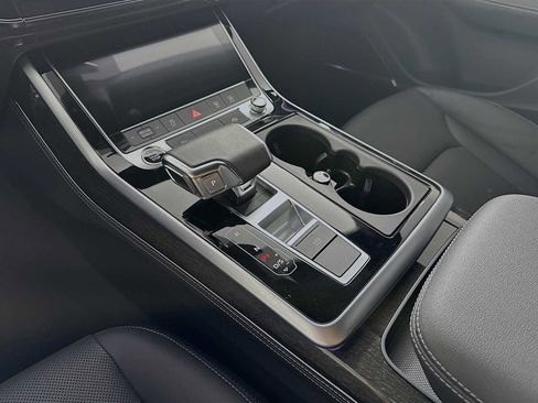 Certified 2025 Audi Q7 2.0T Premium Plus w/ Premium Plus Package image 16