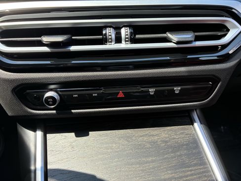Used 2023 BMW i4 eDrive35 w/ Premium Package RWD image 30