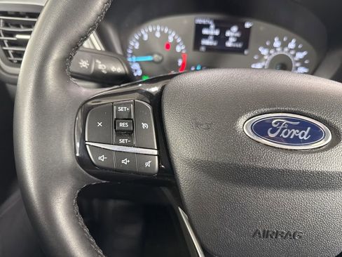 Certified 2022 Ford Escape SE w/ Cold Weather Package image 22