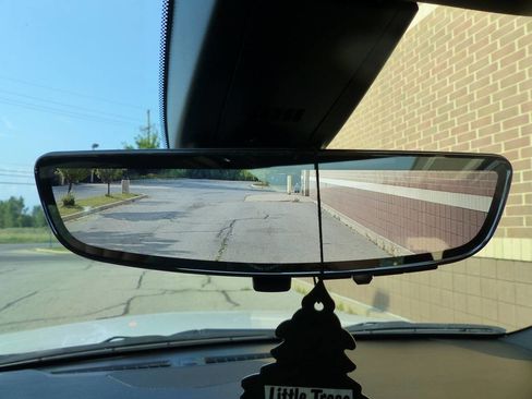 Used 2021 Cadillac XT6 Premium Luxury image 33