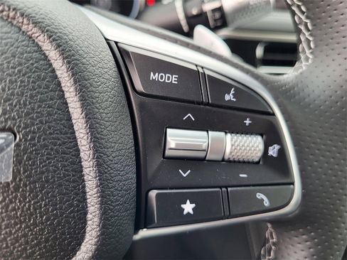 New 2026 Genesis G70 2.5T Prestige image 17