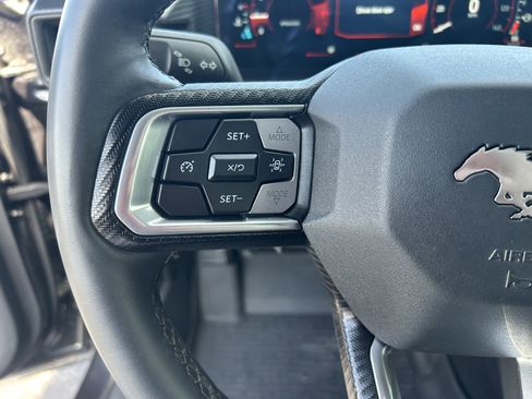 Used 2024 Ford Mustang Coupe image 18