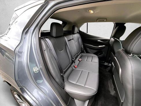 Used 2021 Buick Encore GX Essence w/ Sport Touring Package image 26