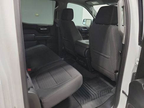 Used 2022 Chevrolet Silverado 1500 LT AWD/4WD image 19