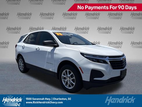 Used 2023 Chevrolet Equinox LS w/ LS Convenience Package AWD/4WD image 1