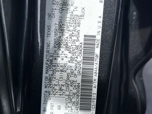 Used 2012 Toyota Tacoma Base w/ TRD Sport Pkg image 19