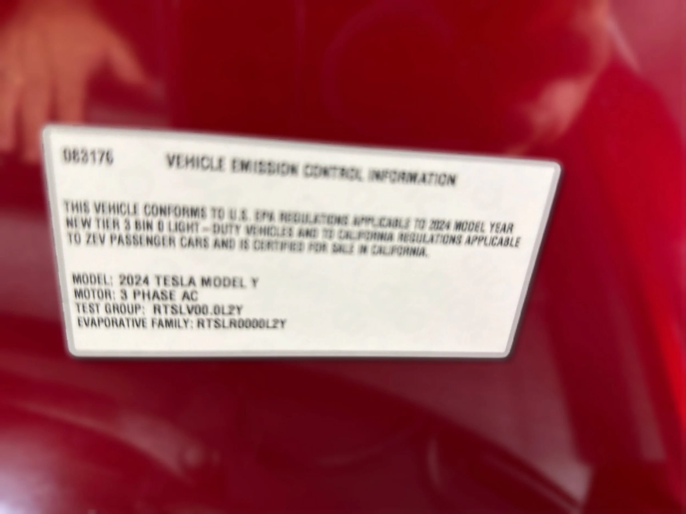 Used 2024 Tesla Model Y Long Range AWD/4WD image 15