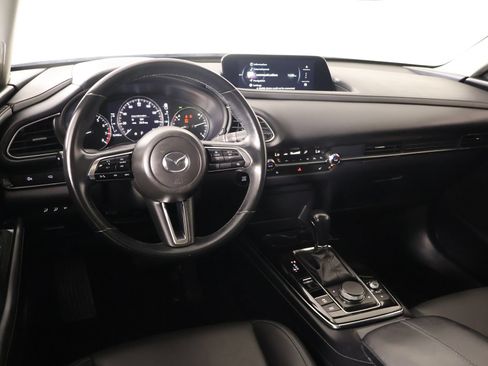 Used 2025 MAZDA CX-30 AWD 2.5 S w/ Preferred Package image 2