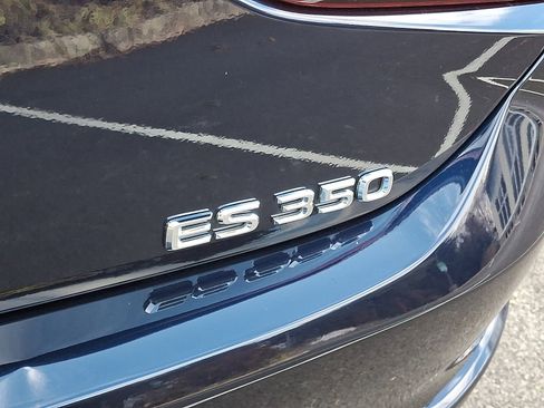 Certified 2023 Lexus ES 350 w/ Premium Package image 29