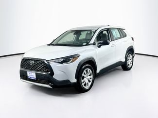 Used 2022 Toyota Corolla Cross L AWD/4WD video 1