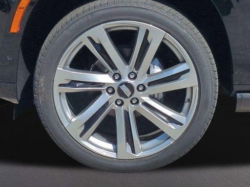 New 2026 Cadillac Escalade Platinum Sport w/ LPO, Floor Liner Package AWD/4WD image 13