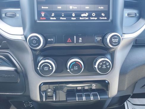 Used 2021 RAM 2500 Big Horn w/ Level 1 Equipment Group image 24