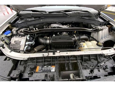 Used 2022 Ford Explorer ST image 12