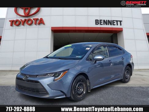 Used 2023 Toyota Corolla LE FWD image 1