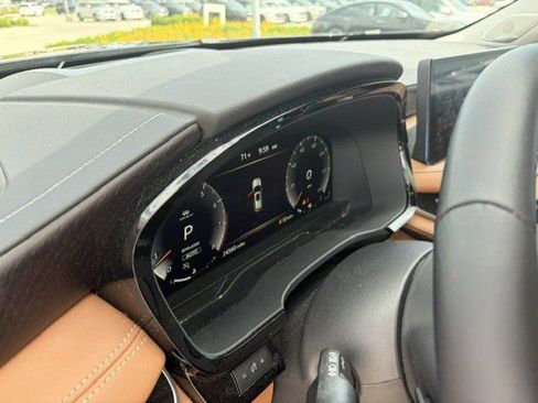 Certified 2023 INFINITI QX60 Sensory w/ Vision Package AWD/4WD image 7