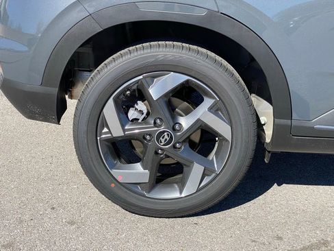 New 2026 Hyundai Venue SEL FWD image 32