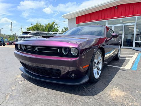 Used 2020 Dodge Challenger GT RWD image 3