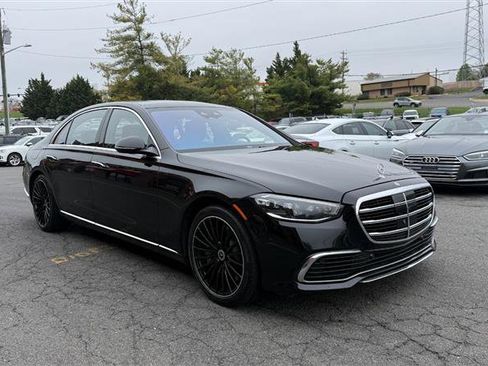 Used 2021 Mercedes-Benz S 580 4MATIC Sedan image 6