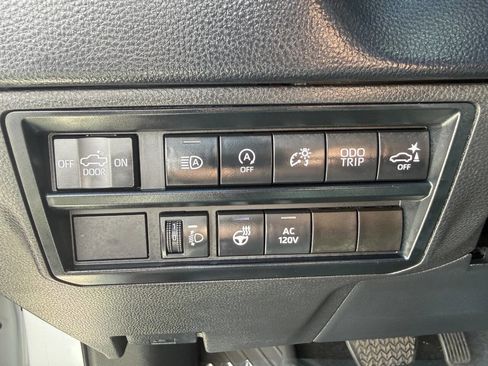 Used 2023 Toyota Tundra SR5 w/ SR5 Premium Package AWD/4WD image 35