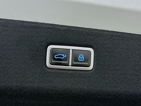 Used 2024 Hyundai Ioniq 6 SEL image 31