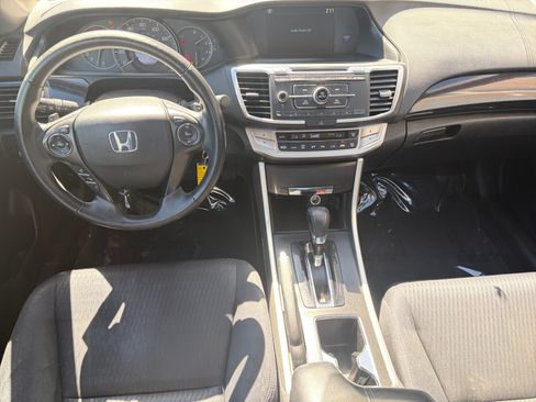 Used 2015 Honda Accord Sport image 17