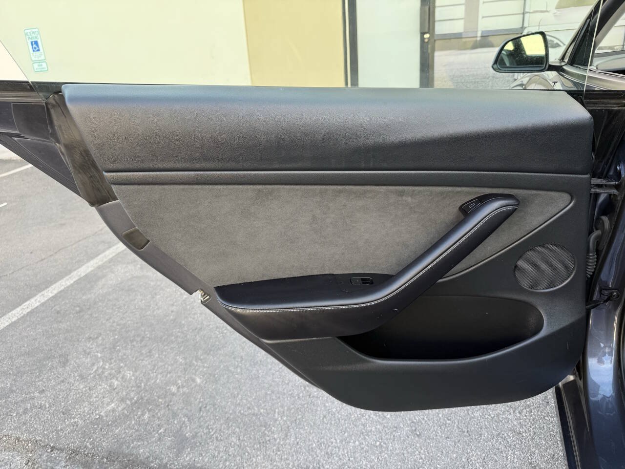 Used 2023 Tesla Model 3 Standard Range RWD image 21