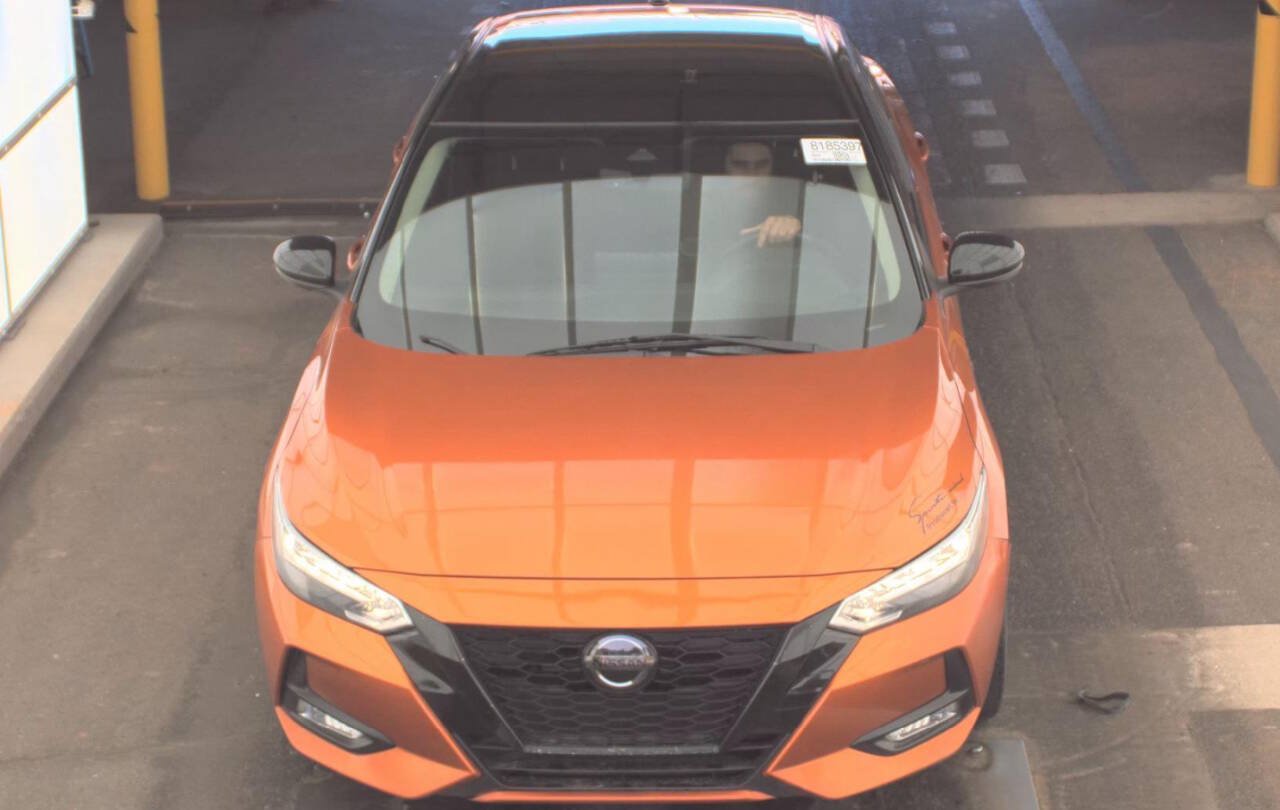 Used 2023 Nissan Sentra SR w/ Electronics Package FWD image 2