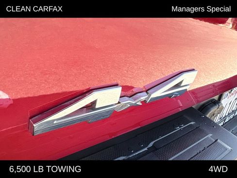 Used 2025 Toyota Tacoma SR5 AWD/4WD image 24