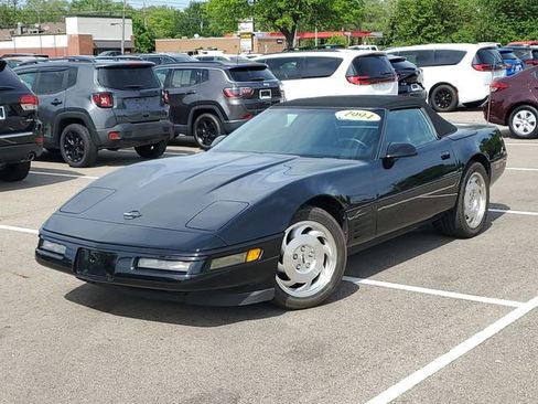 Used 1994 Chevrolet Corvette Convertible RWD image 3