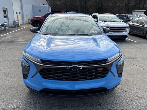 Certified 2024 Chevrolet Trax RS image 6