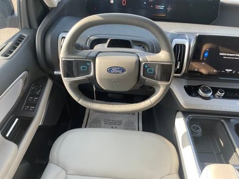 New 2026 Ford Expedition Max Active image 14