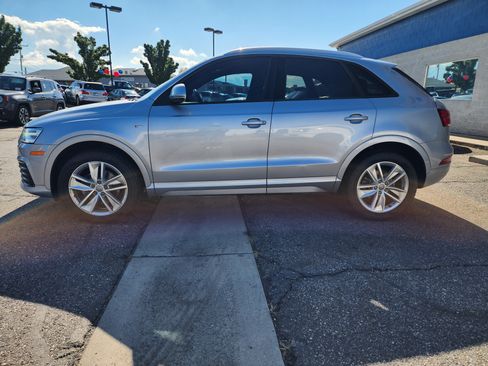 Used 2018 Audi Q3 2.0T Premium w/ Convenience Package FWD image 4