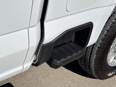 Used 2025 Ford F250 XLT w/ FX4 Off-Road Package image 13