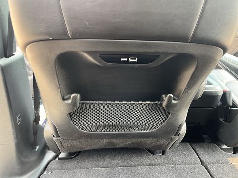 Used 2025 Chrysler Pacifica Select FWD image 29