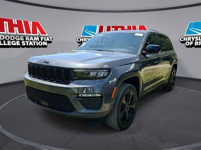 Used 2023 Jeep Grand Cherokee Limited w/ Black Appearance Package