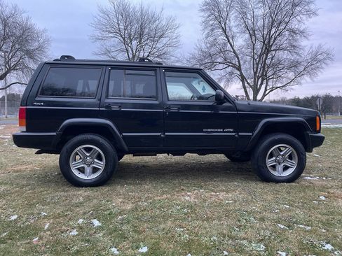 Used 2000 Jeep Cherokee Classic image 26