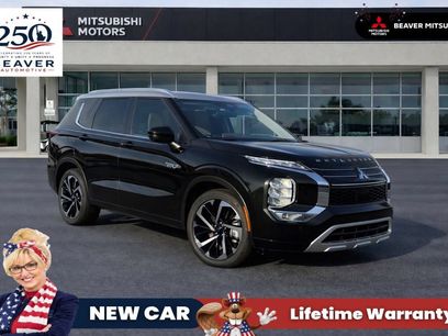 New 2025 Mitsubishi Outlander SEL