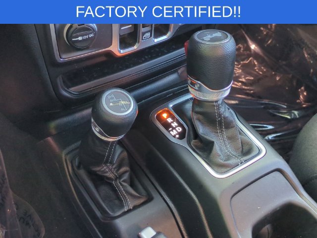 Certified 2026 Jeep Wrangler Unlimited Sahara AWD/4WD image 25