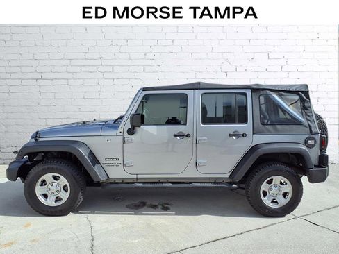 Used 2017 Jeep Wrangler Unlimited Sport image 2