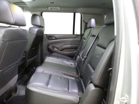 Certified 2017 GMC Yukon XL SLT AWD/4WD image 13