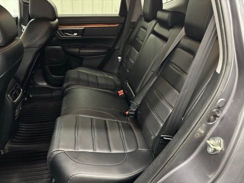 Used 2020 Honda CR-V Touring image 11