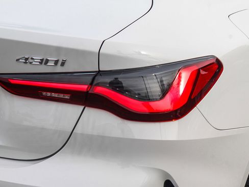 Certified 2025 BMW 430i 430i w/ Convenience Package image 7