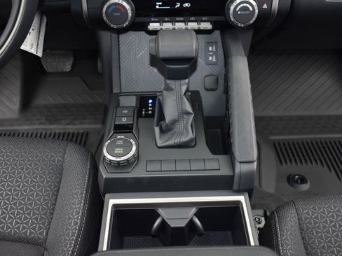 Used 2025 Toyota 4Runner SR5 RWD image 19