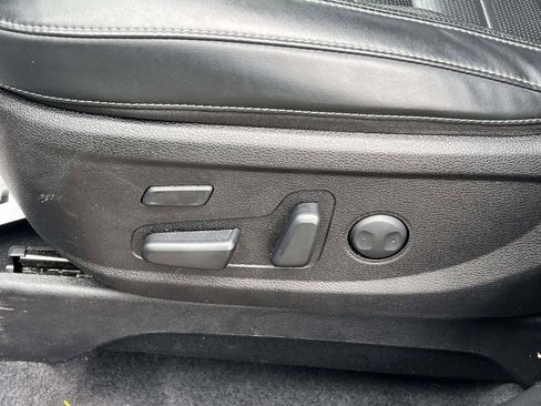 Used 2022 Kia Telluride SX w/ SX Prestige Package image 20