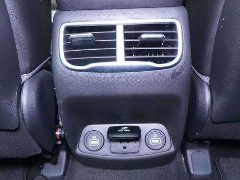 Used 2023 Hyundai Santa Fe Limited w/ Cargo Package image 29