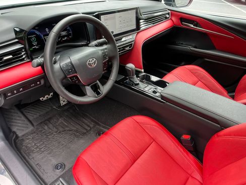 Used 2026 Toyota Camry XSE w/ Premium Package AWD/4WD image 10