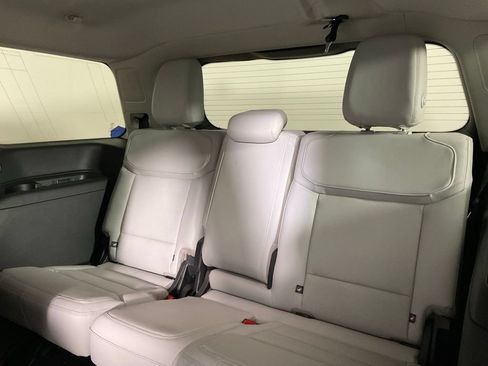 New 2027 Ford Expedition Platinum w/ Driver's Package RWD image 17