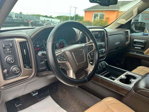 Used 2017 GMC Sierra 1500 Denali AWD/4WD image 11
