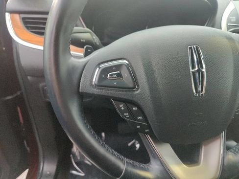 Used 2016 Lincoln MKC Reserve w/ Lincoln MKC Climate Package FWD image 27