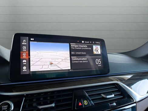 Used 2023 BMW 530i xDrive w/ Premium Package AWD/4WD image 23
